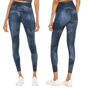 Beyond Yoga Stellar Blue Cloud Leggings